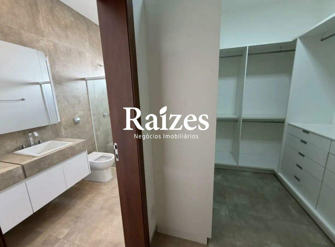 Casa, 3 quartos, 250 m² - Foto 10