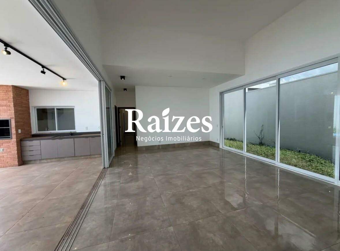 Casa, 3 quartos, 250 m² - Foto 3