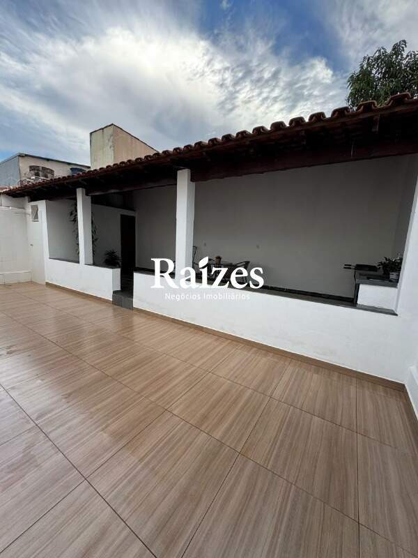 [FINALIDADE] [TIPOIMOVEL] [BAIRRO] na cidade [CIDADE]: 