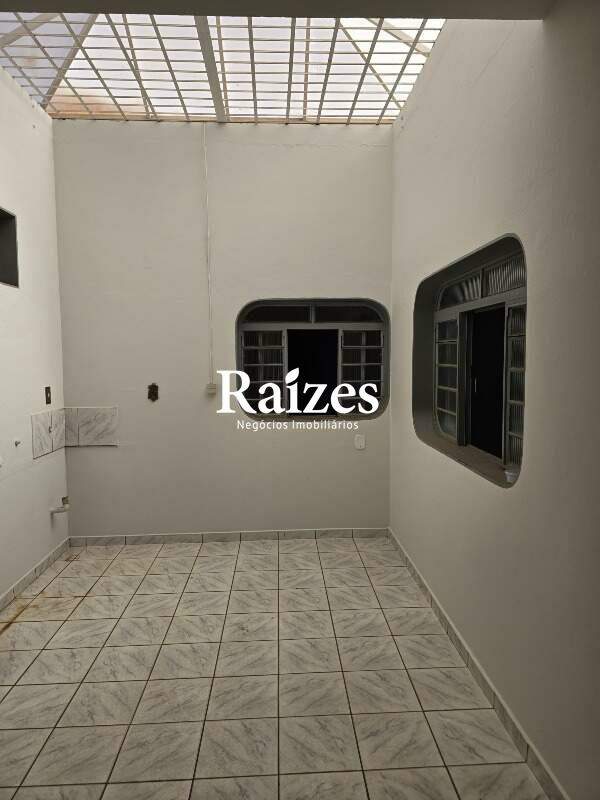 [FINALIDADE] [TIPOIMOVEL] [BAIRRO] na cidade [CIDADE]: 
