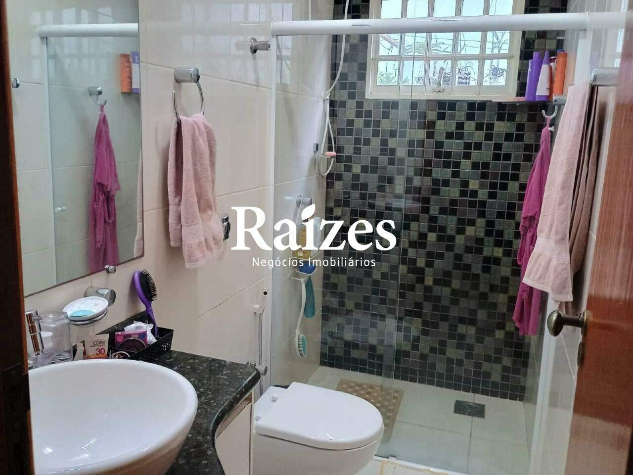 Casa, 3 quartos, 245 m² - Foto 12