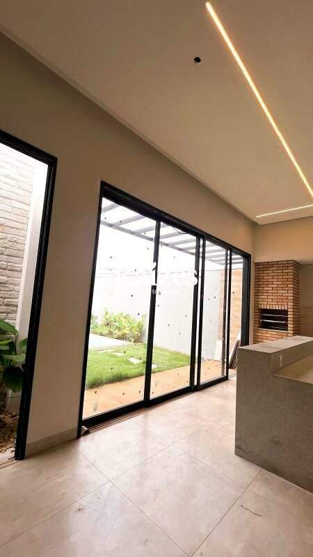 Casa, 3 quartos, 180 m² - Foto 3