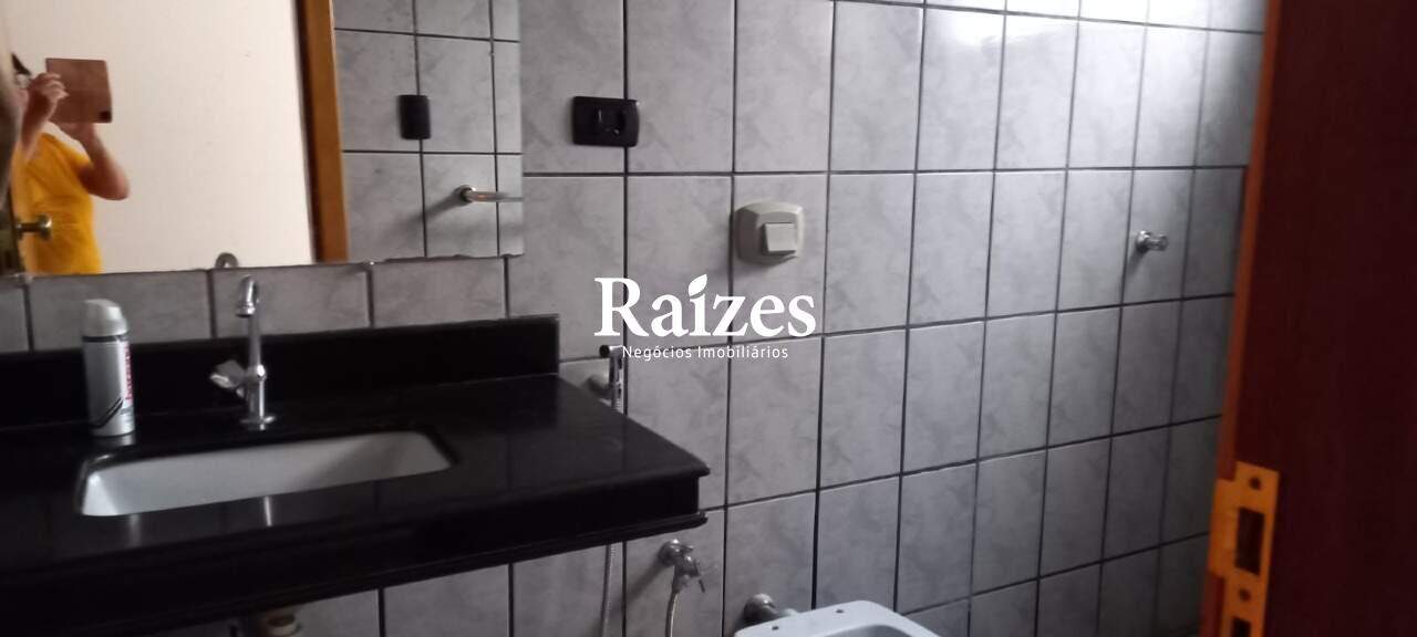 Casa, 4 quartos, 250 m² - Foto 15