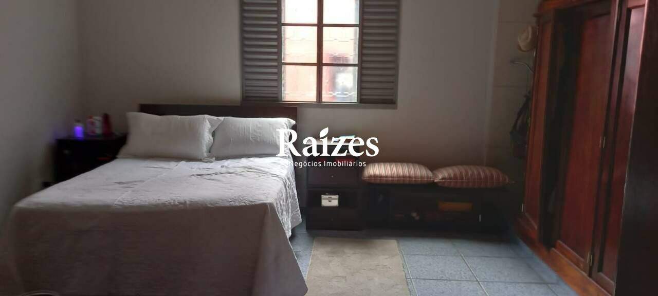 Casa, 4 quartos, 250 m² - Foto 10