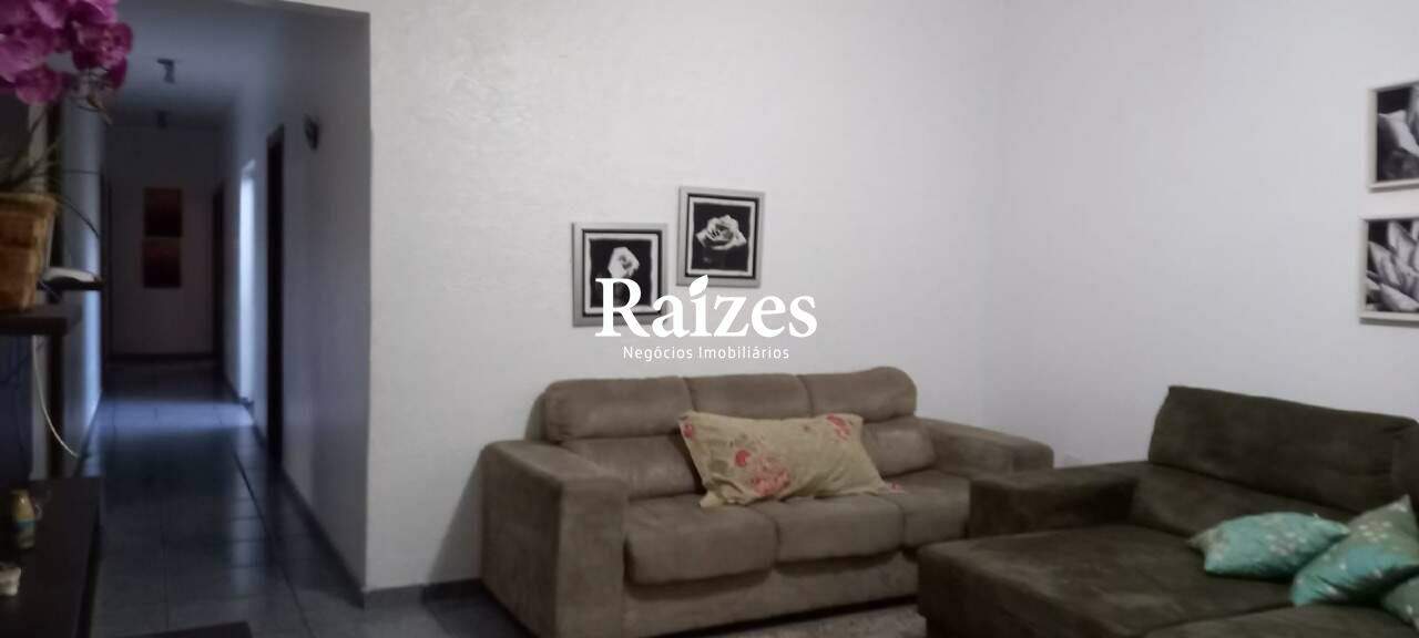 Casa, 4 quartos, 250 m² - Foto 12