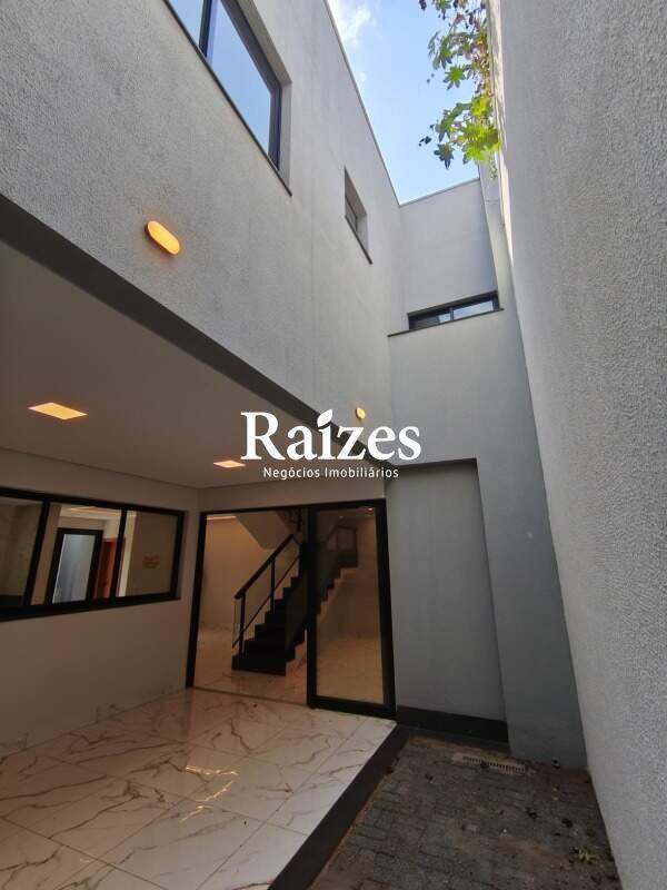 Casa, 3 quartos, 169 m² - Foto 11