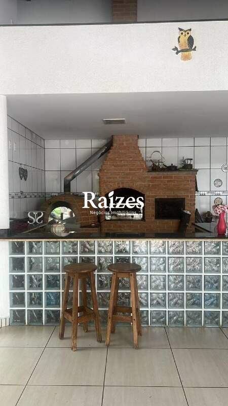 [FINALIDADE] [TIPOIMOVEL] [BAIRRO] na cidade [CIDADE]: 