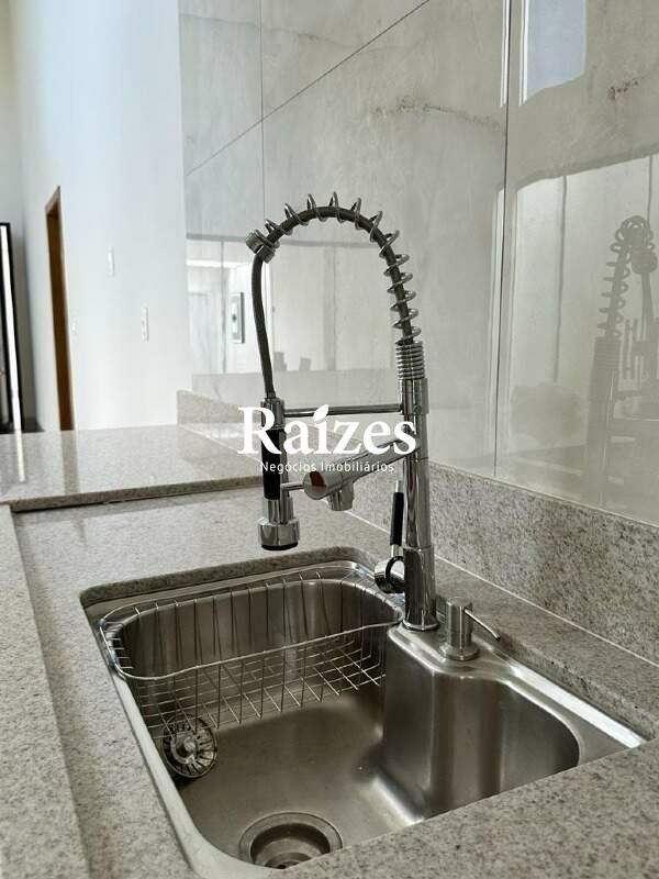 Casa, 3 quartos, 179 m² - Foto 17