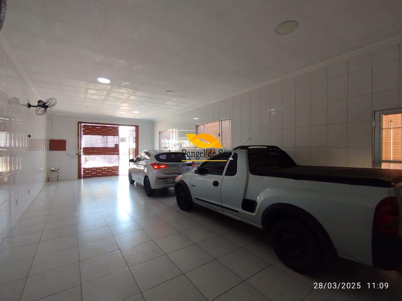 Salão para aluguel no Jardim Fanganiello: 
