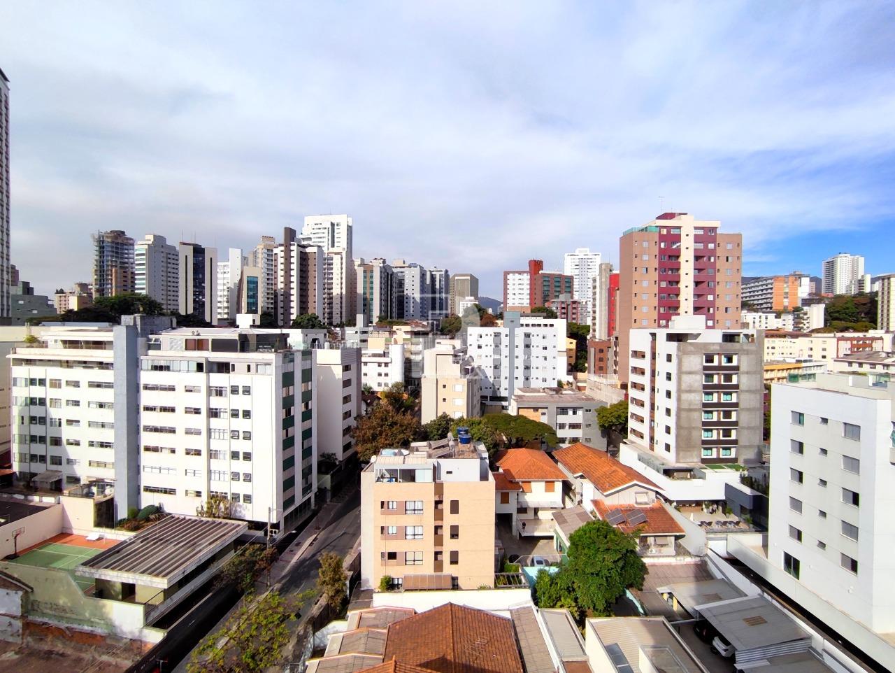Cobertura à venda no Santo Antônio: 