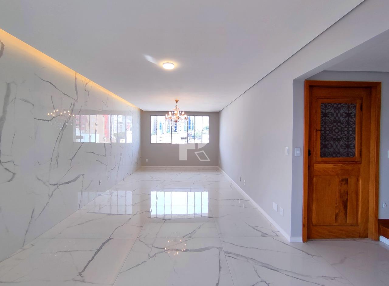 Cobertura à venda no Santo Antônio: 