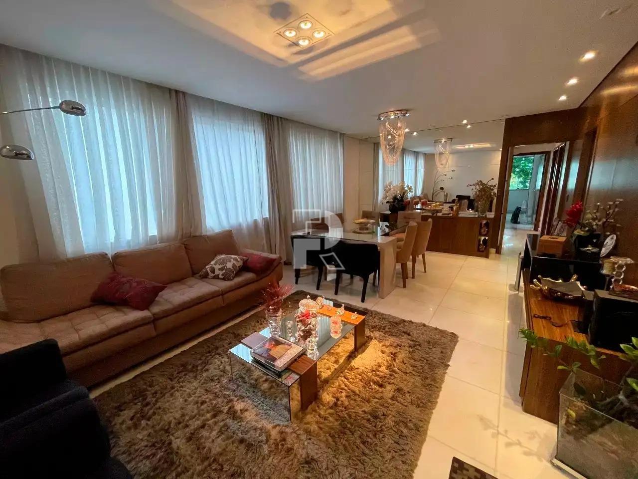 Apartamento à venda no Lourdes: 