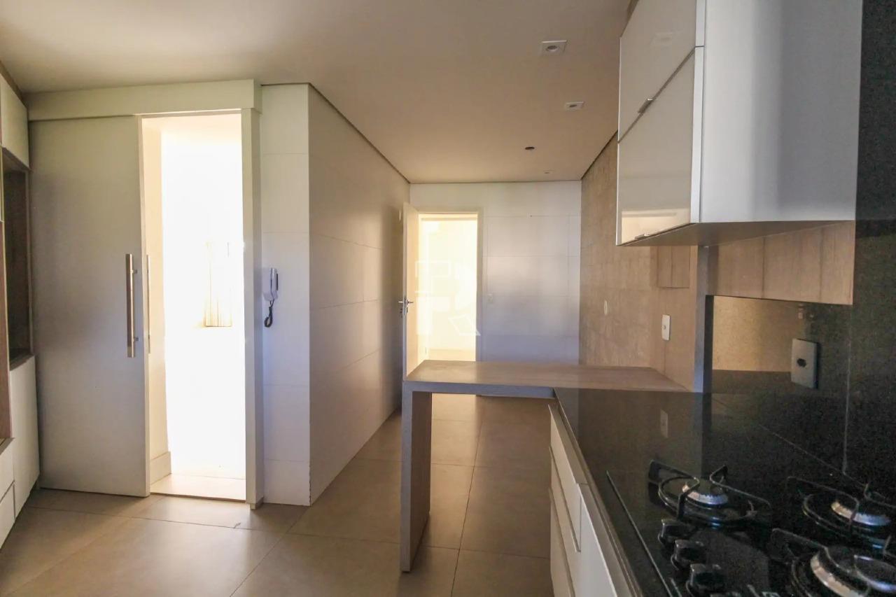 Apartamento à venda no Santa Lúcia: 