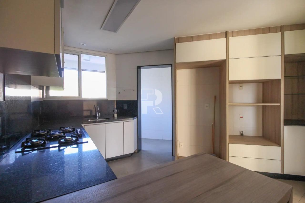 Apartamento à venda no Santa Lúcia: 