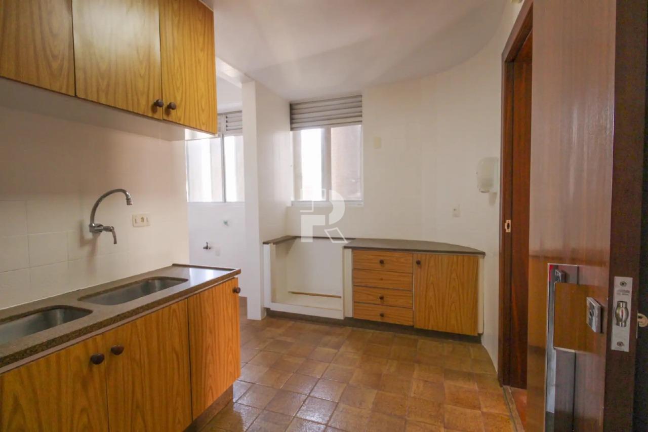 Apartamento à venda no Funcionários: 