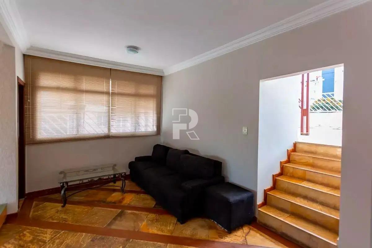 Cobertura à venda no Coração de Jesus: 