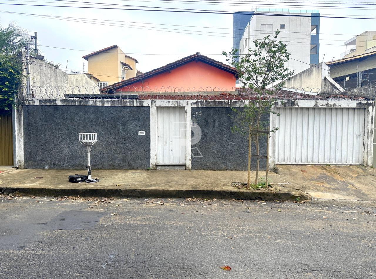 Casa à venda no Copacabana: 