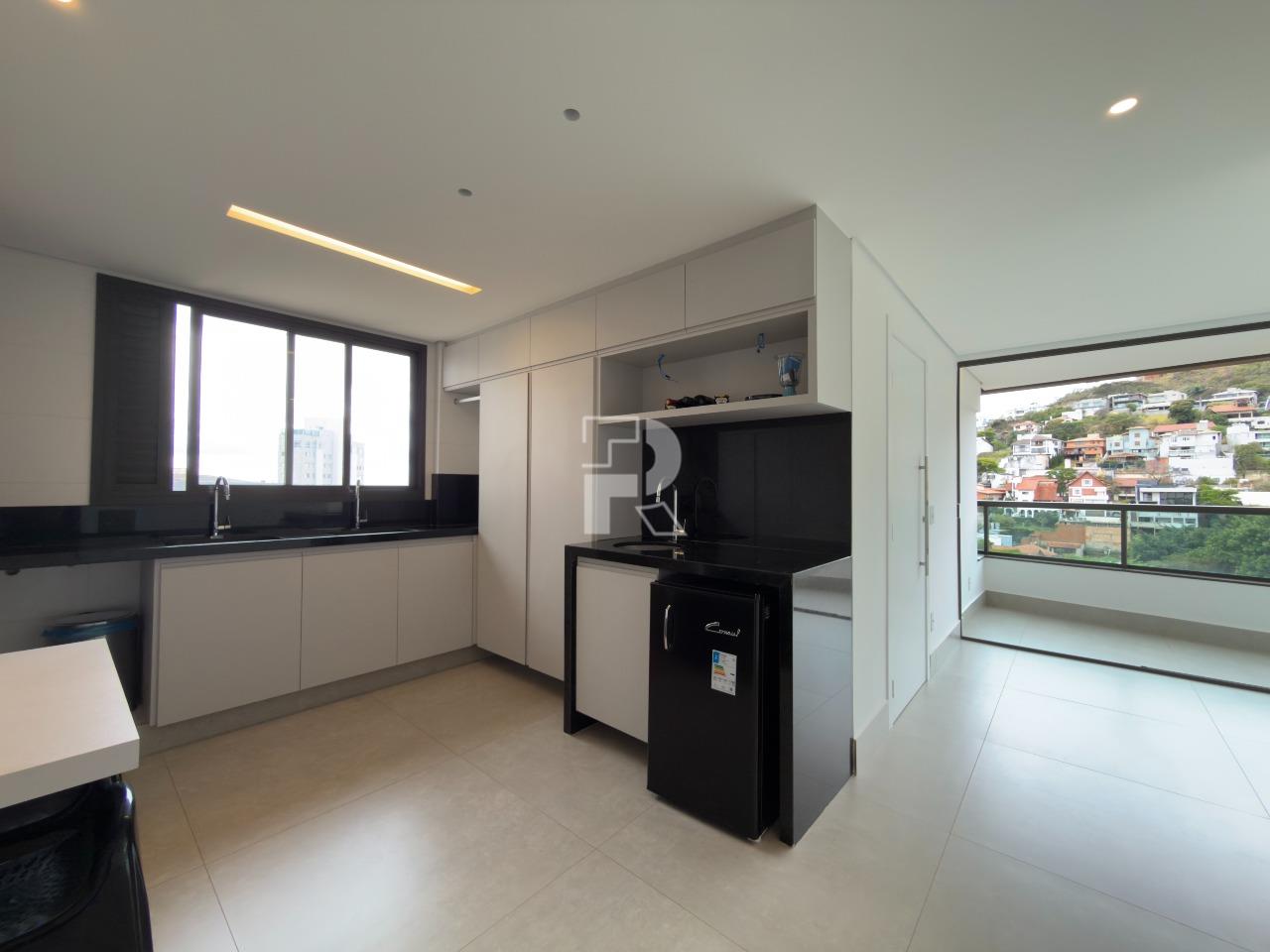 Cobertura para aluguel no Sion: 