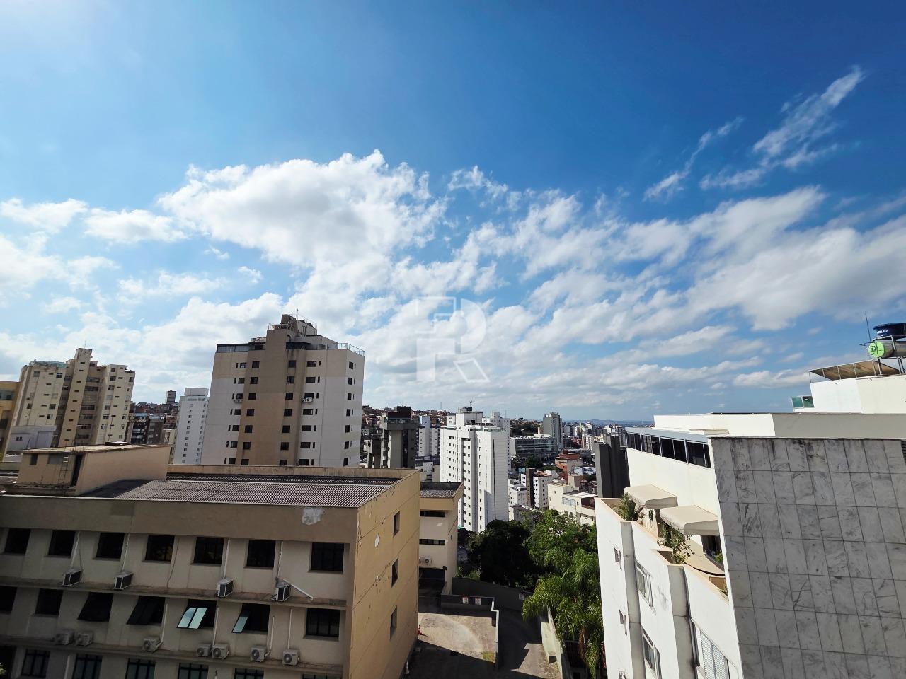 Apartamento à venda no Sion: 