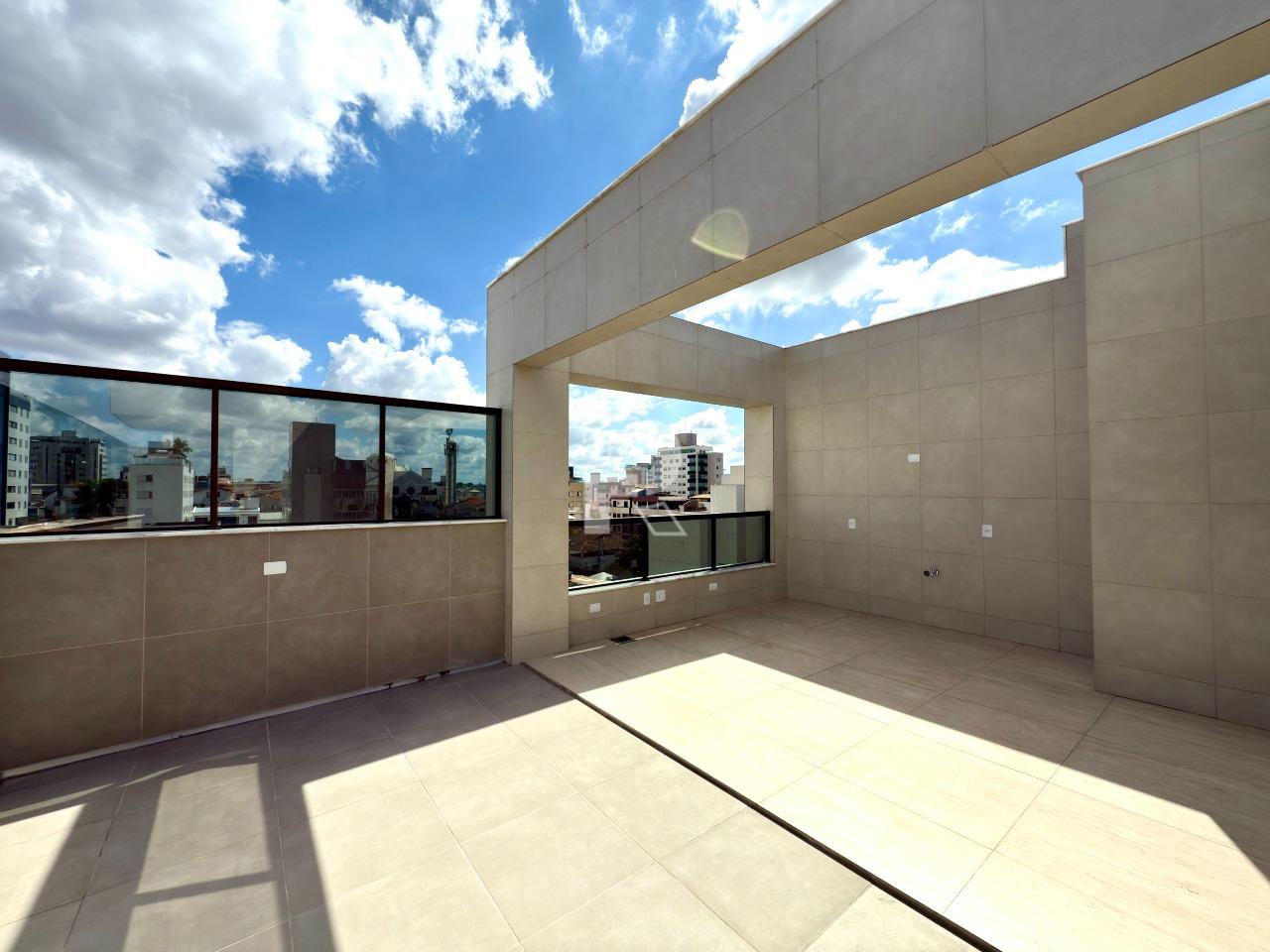 Cobertura à venda no Prado: 