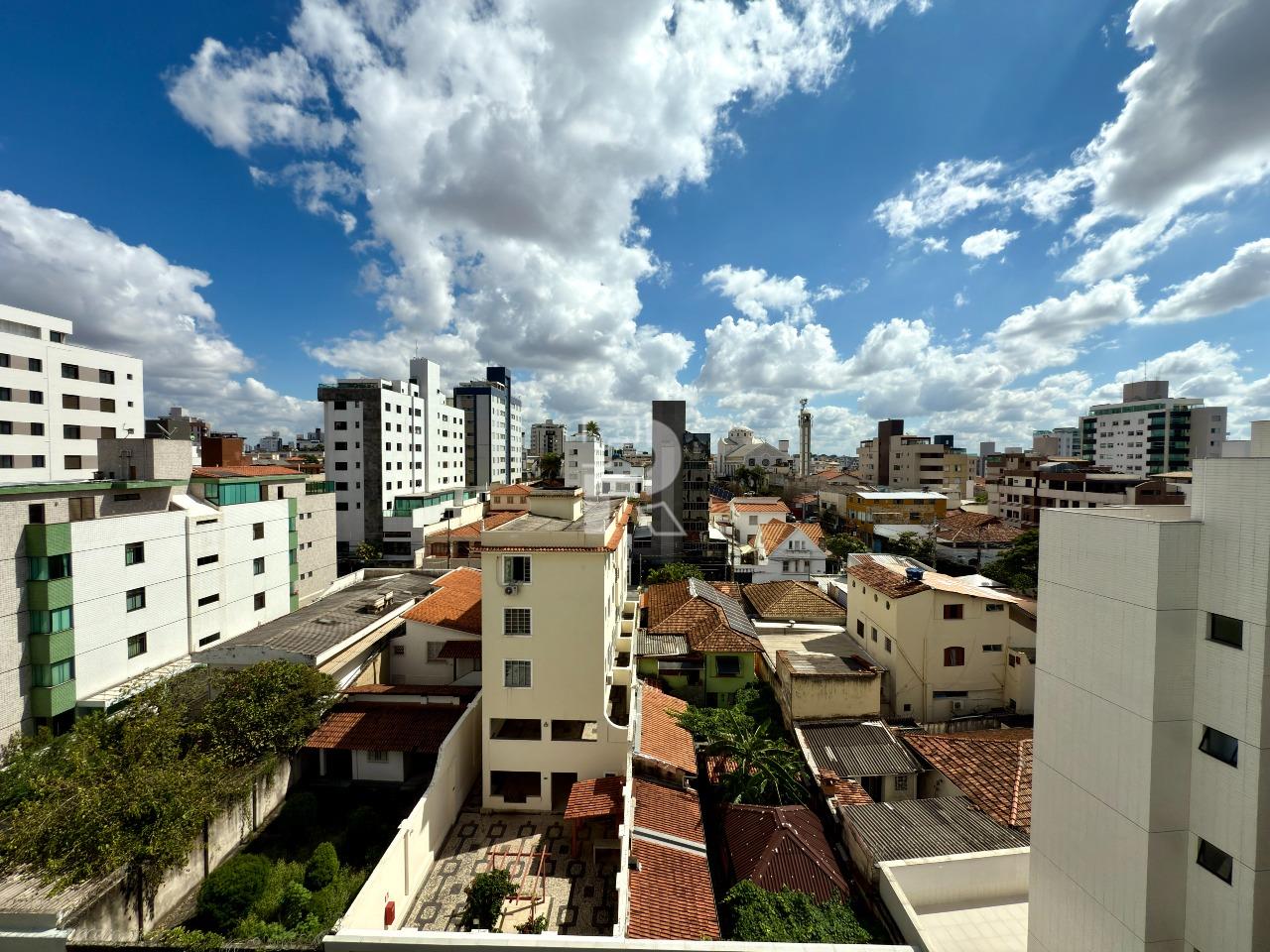 Cobertura à venda no Prado: 