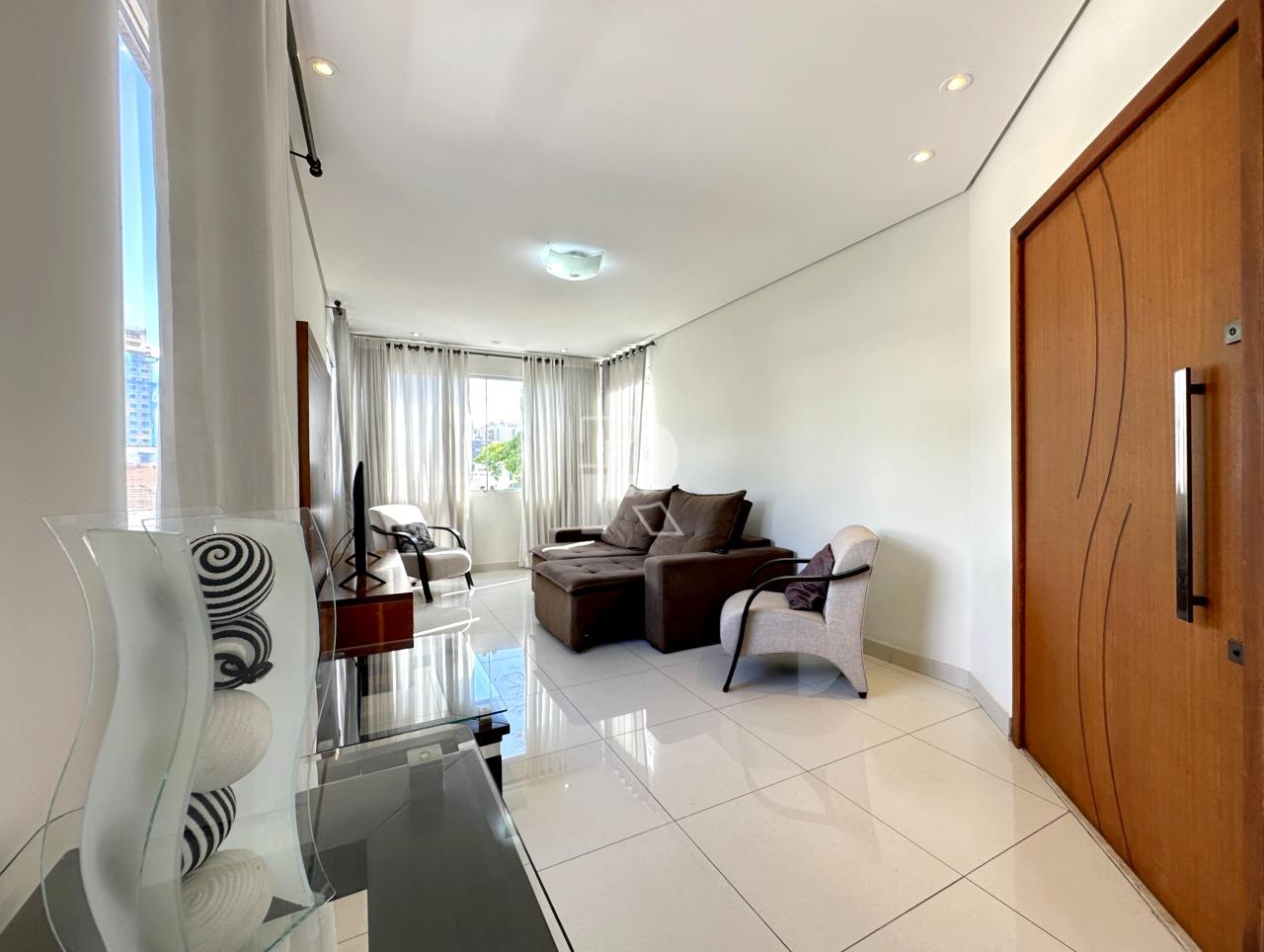 Apartamento à venda no Prado: 