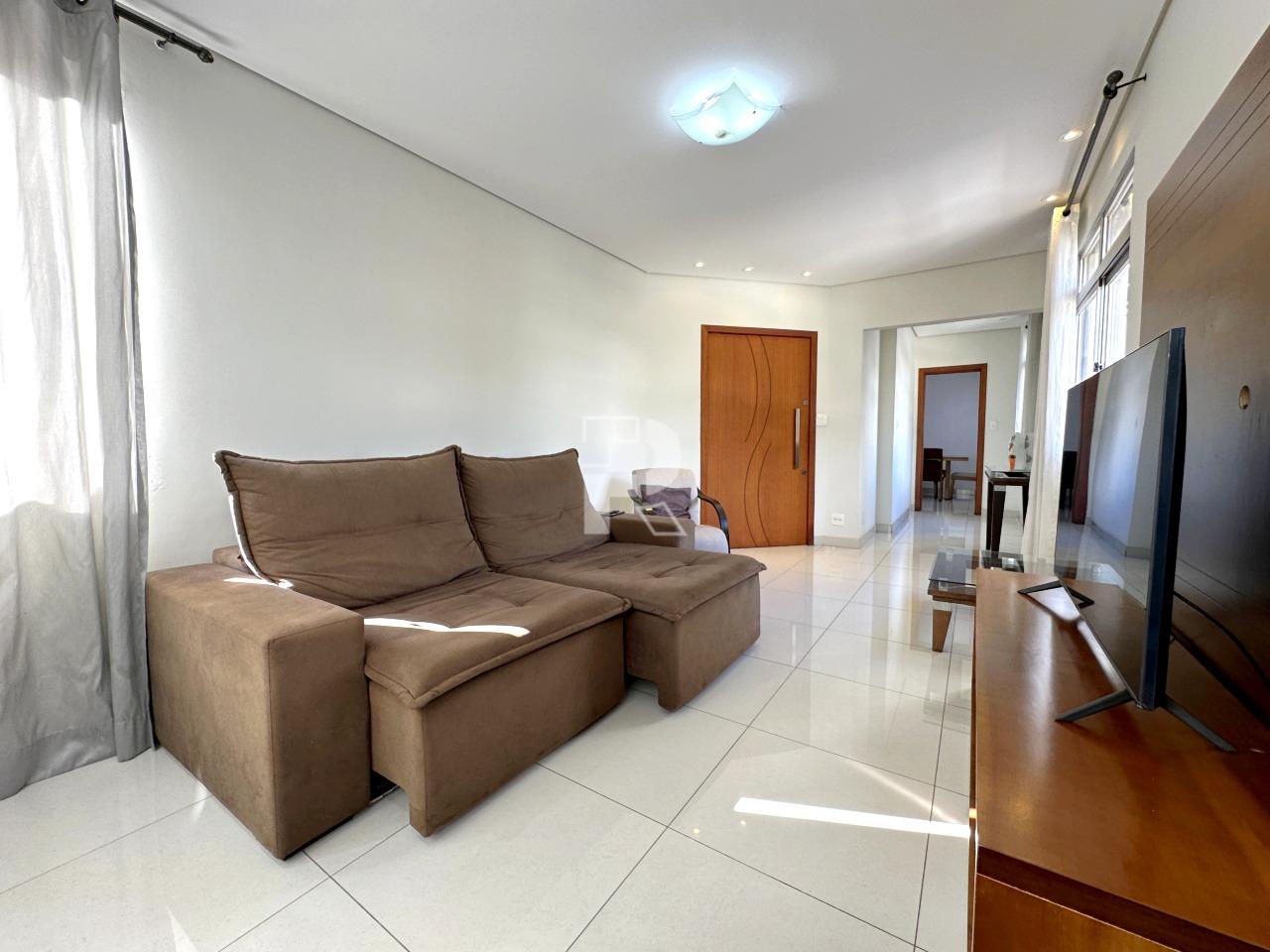 Apartamento à venda no Prado: 