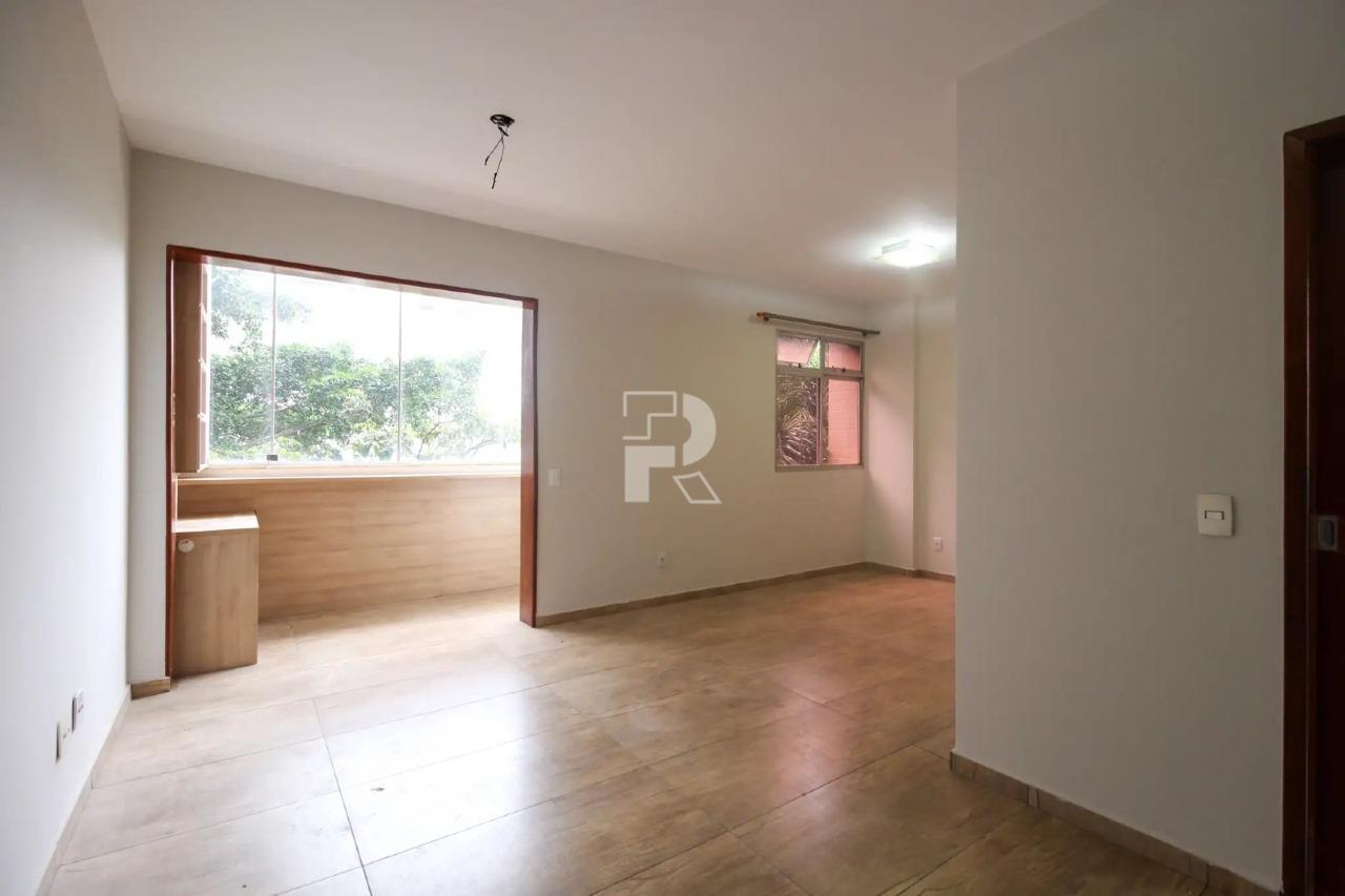 Apartamento à venda no Coração de Jesus: 