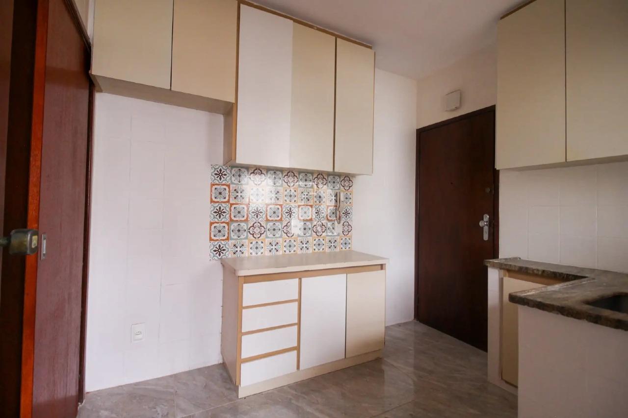 Apartamento à venda no Coração de Jesus: 
