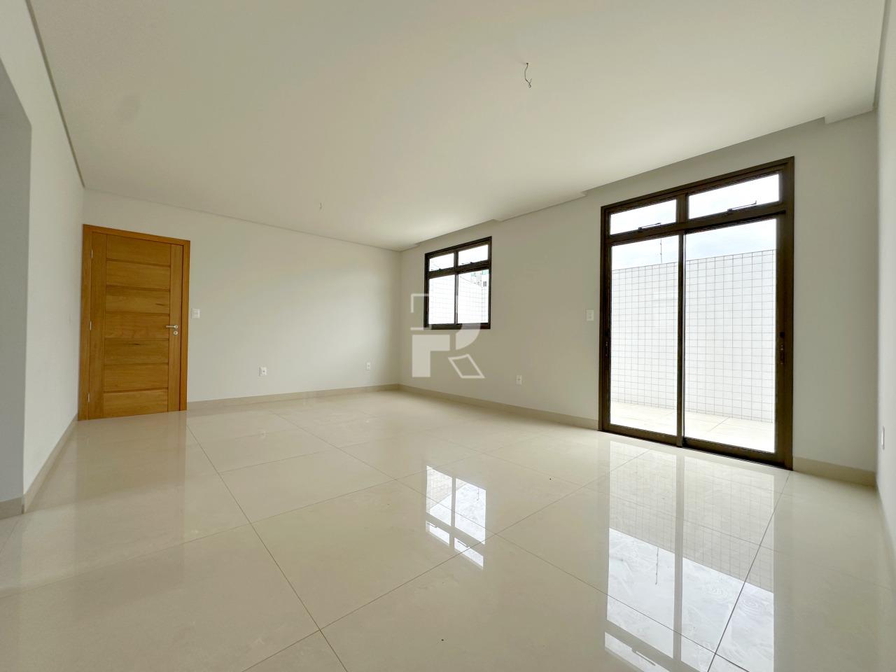 Apartamento à venda no Prado: 