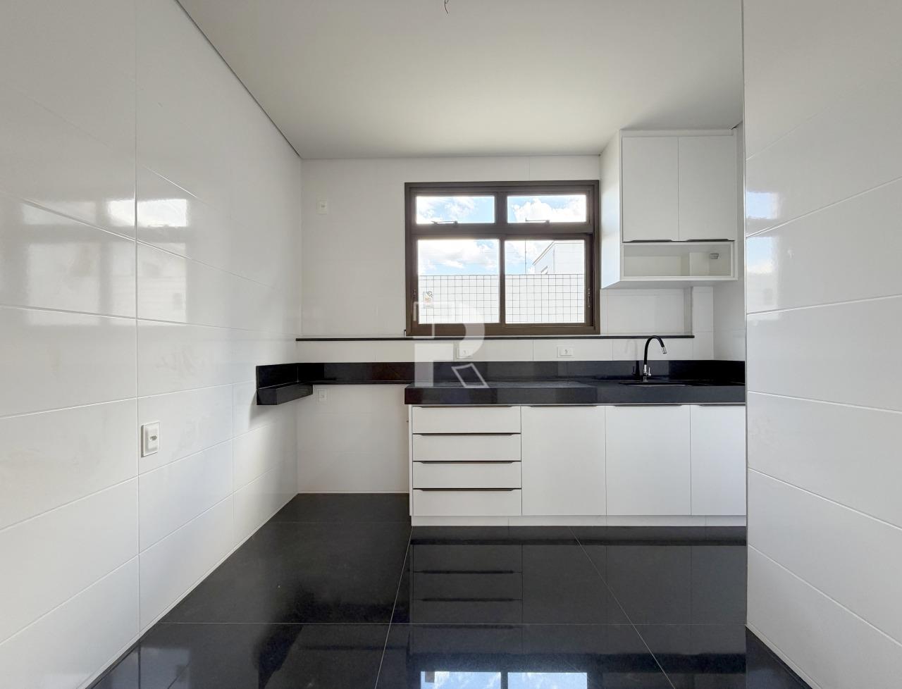 Apartamento à venda no Prado: 