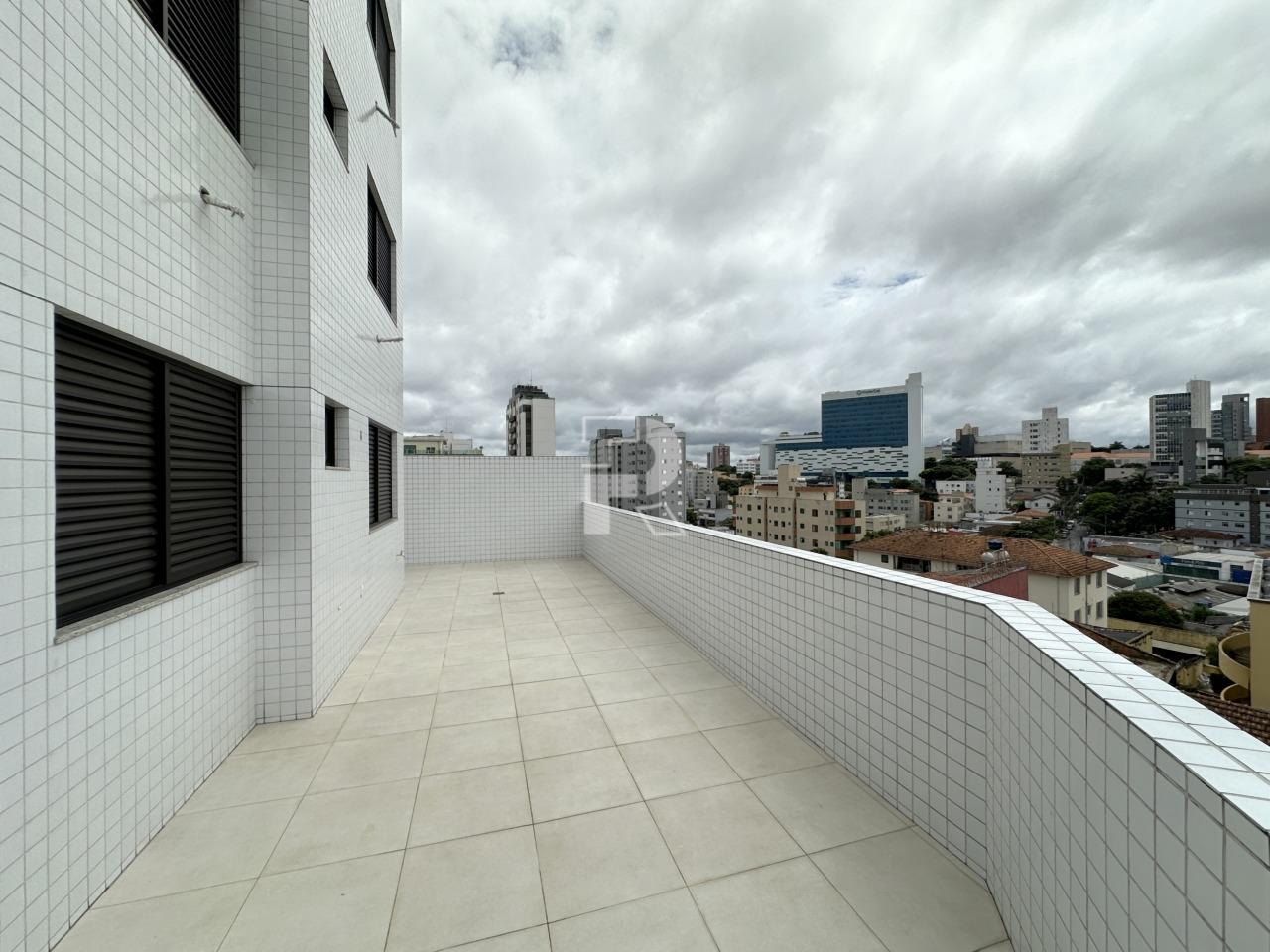 Apartamento à venda no Prado: 