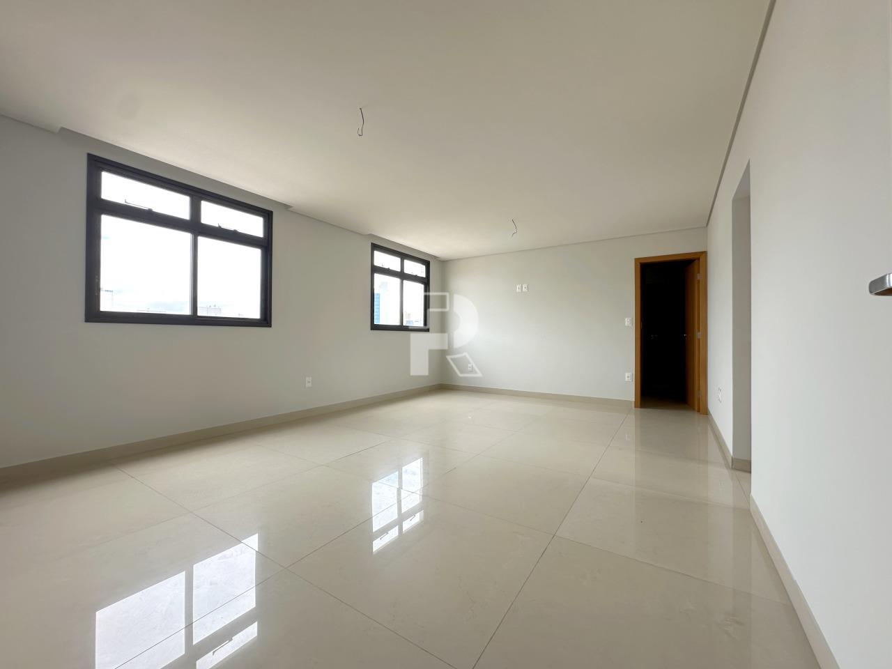 Cobertura à venda no Prado: 