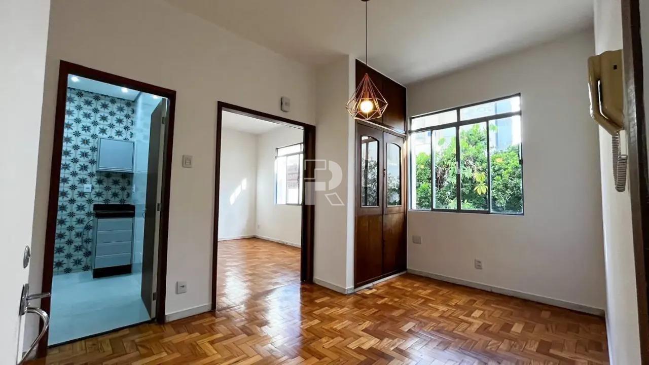 Apartamento à venda no Santo Antônio: 