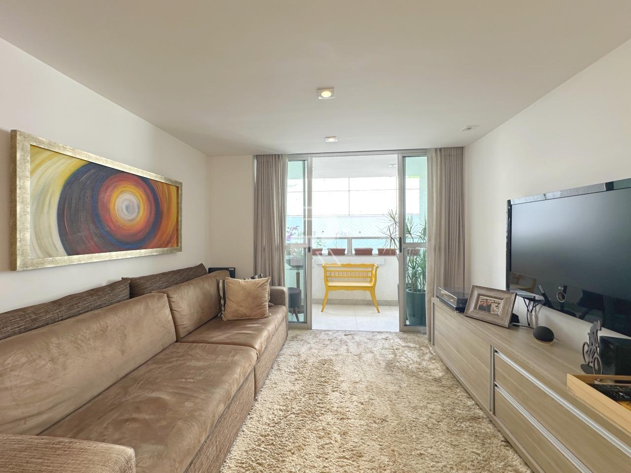 Apartamento à venda no Prado: 