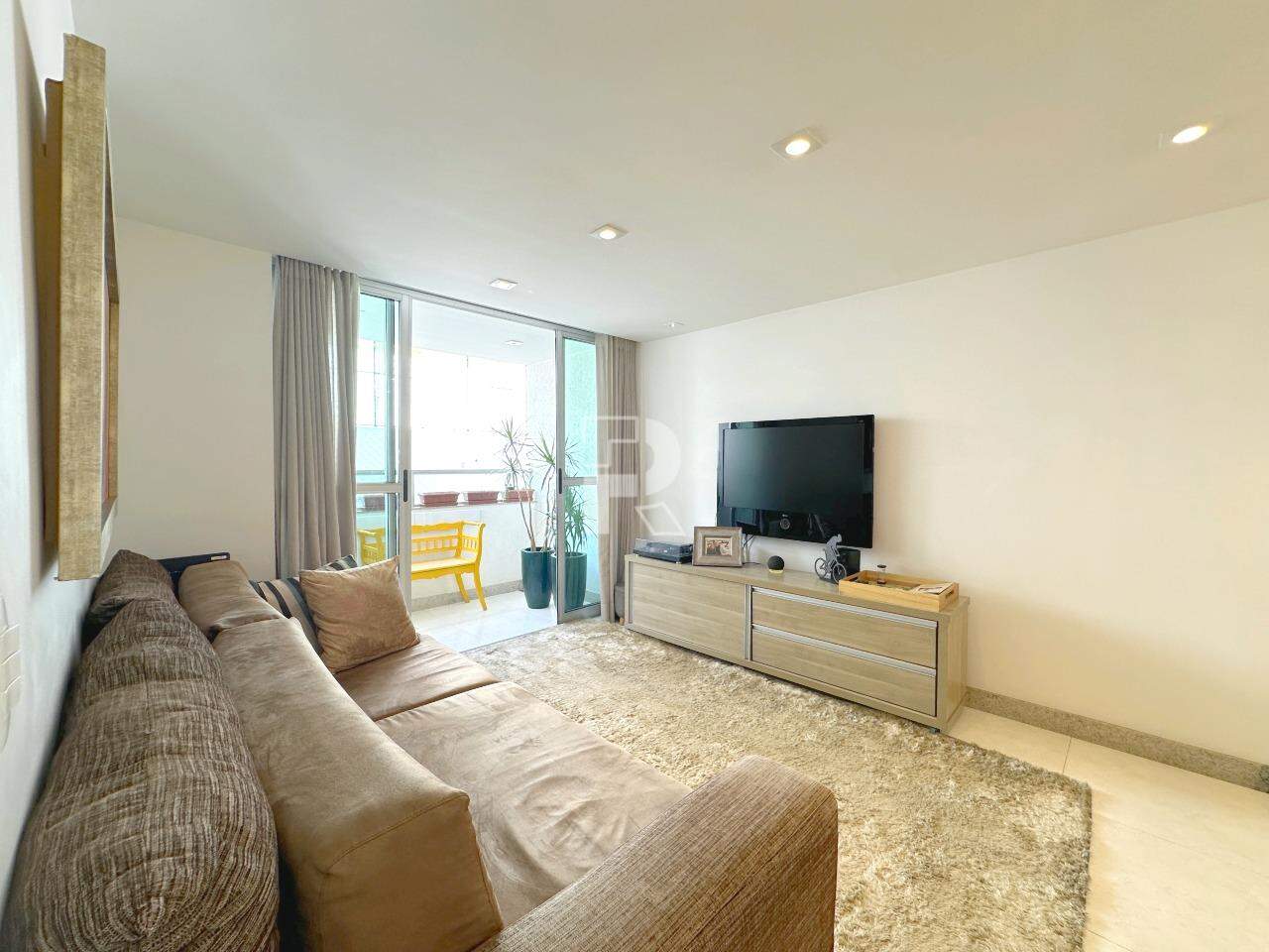 Apartamento à venda no Prado: 