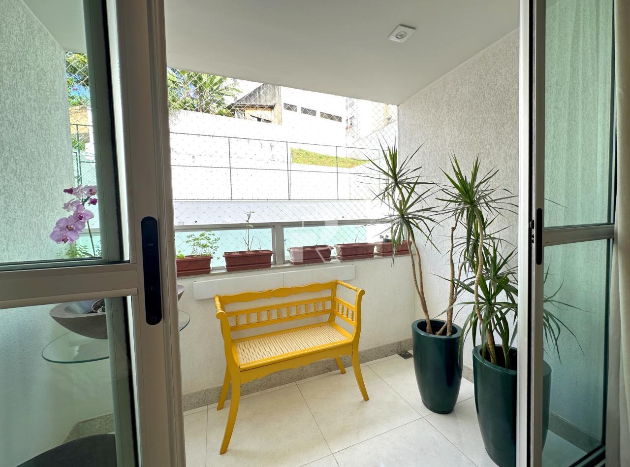 Apartamento à venda no Prado: 