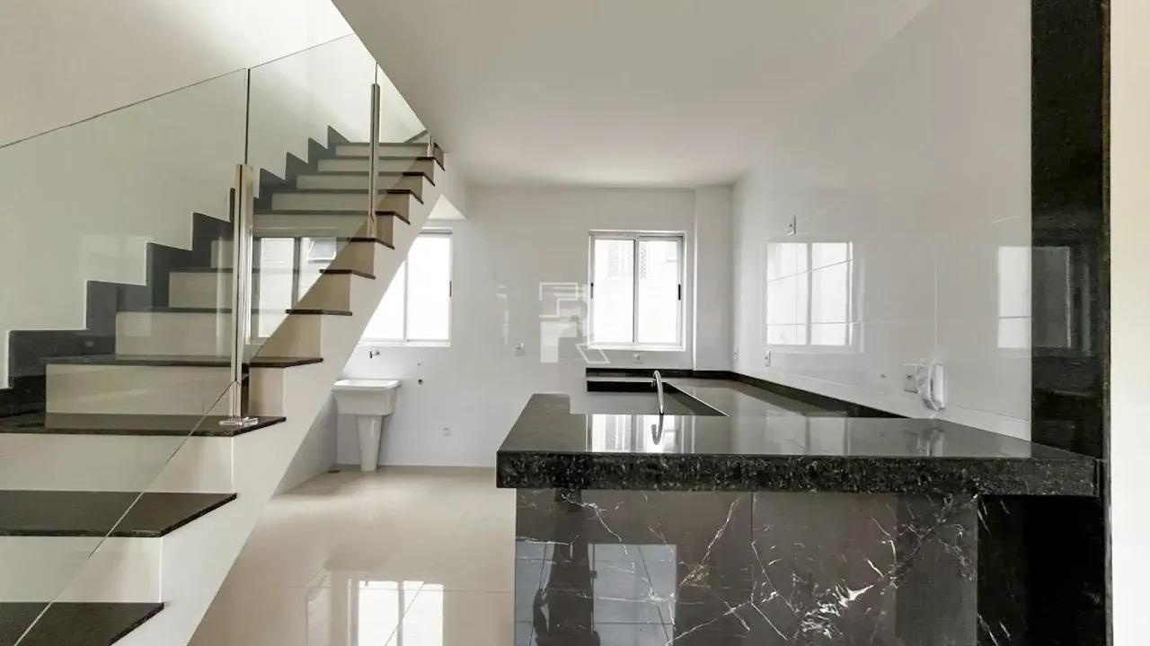 Cobertura à venda no Vila Paris: 