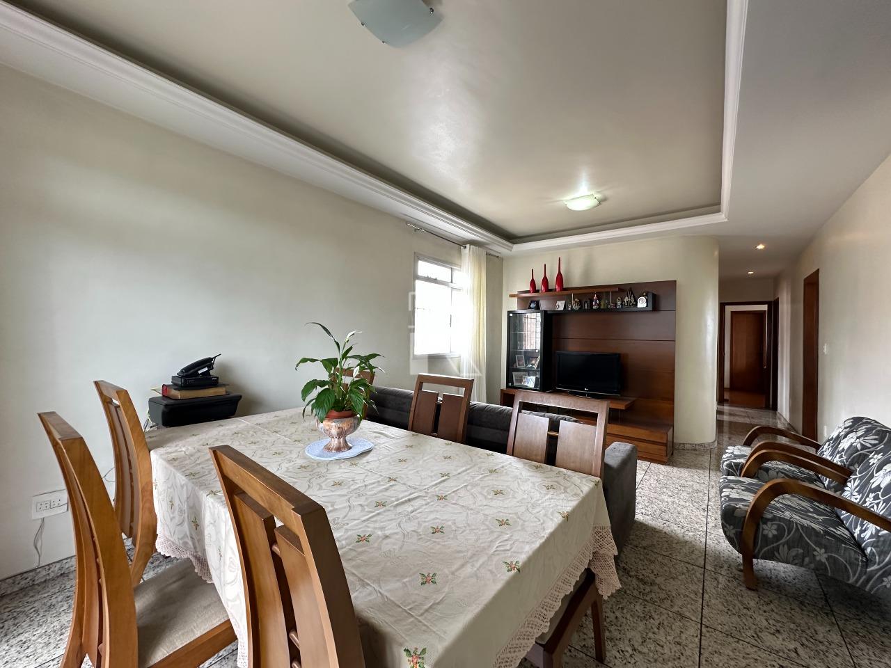 Cobertura à venda no Prado: 