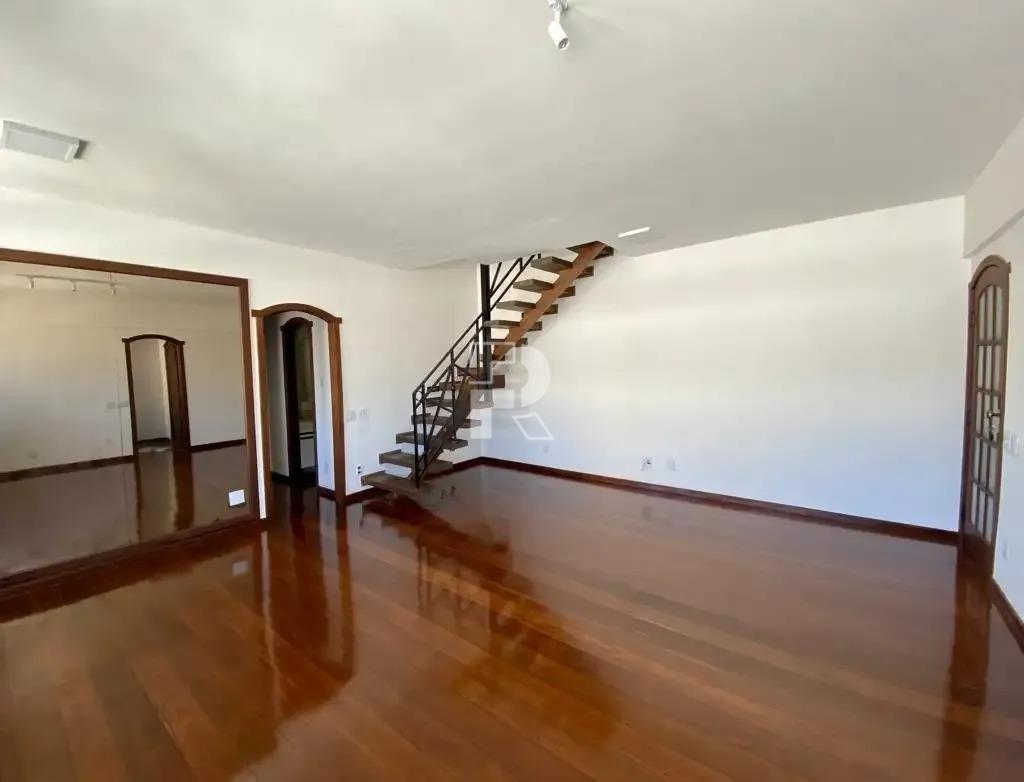 Cobertura à venda no Santo Antônio: 