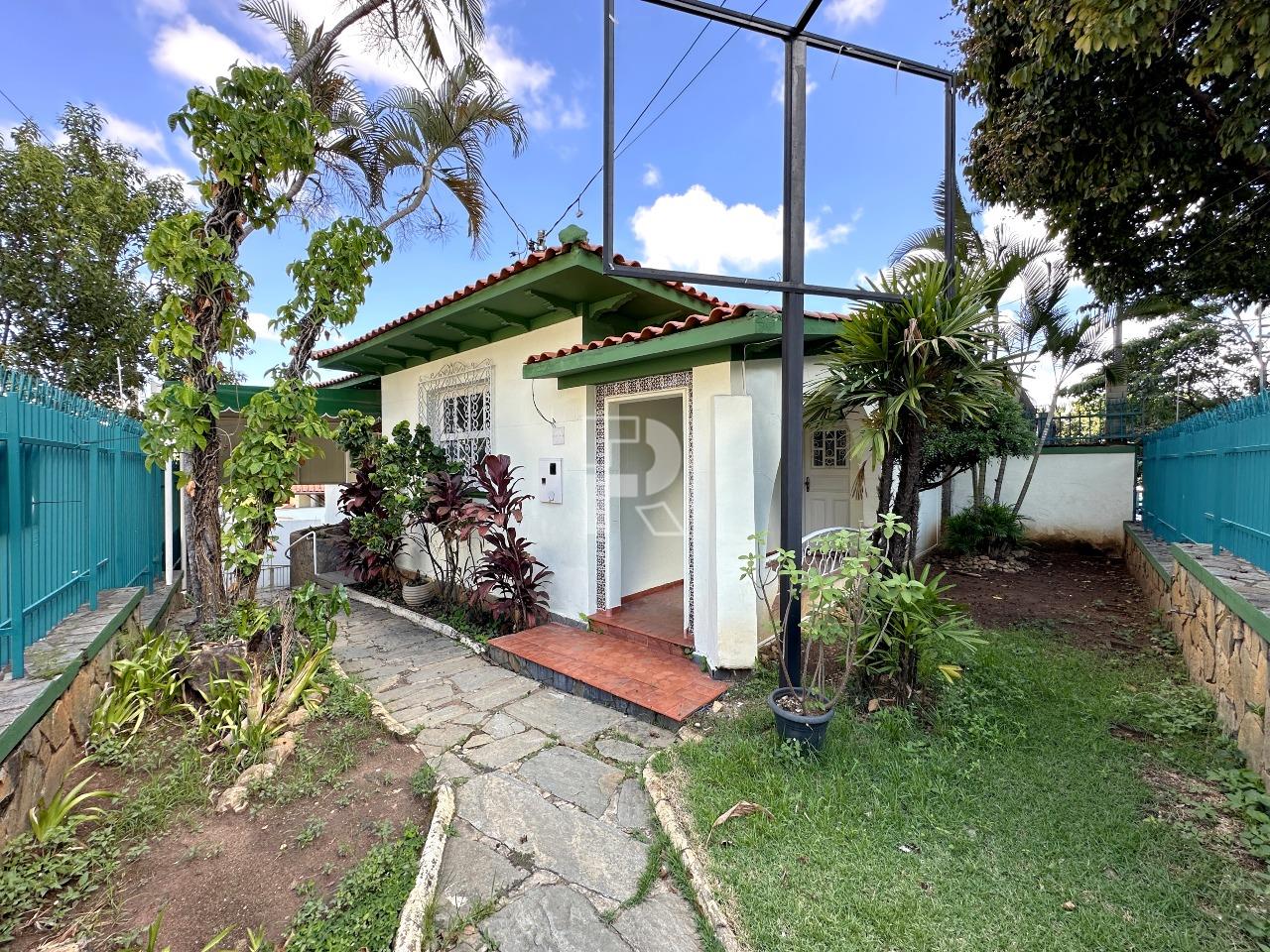 Casa para aluguel no Prado: 