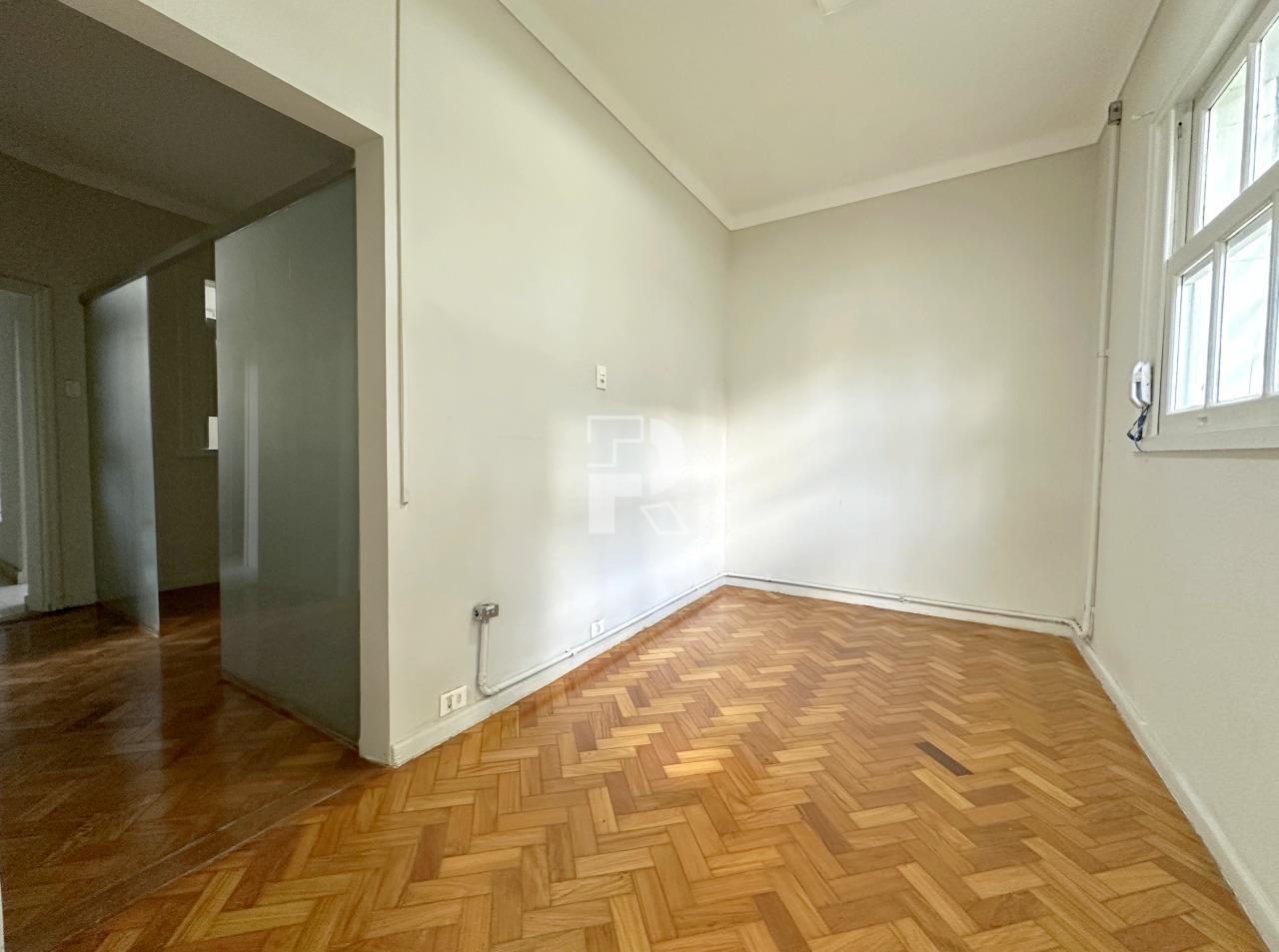 Casa para aluguel no Prado: 