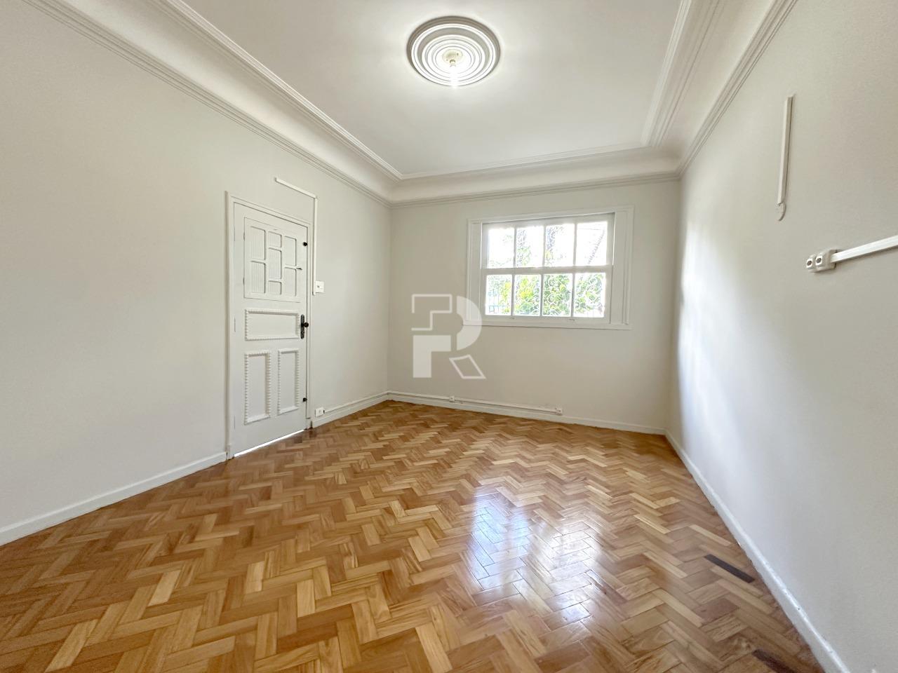 Casa para aluguel no Prado: 