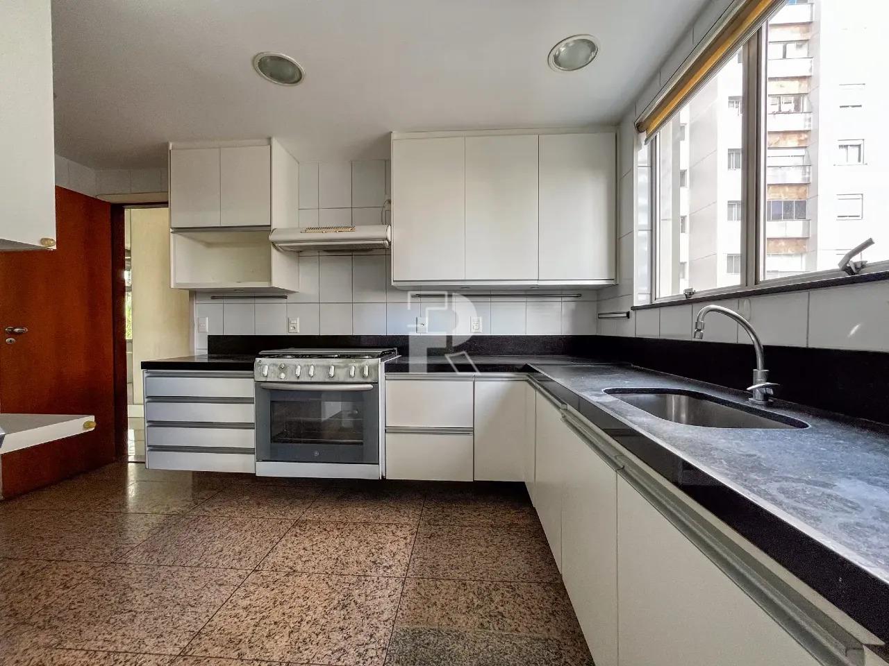 Apartamento à venda no Santo Agostinho: 