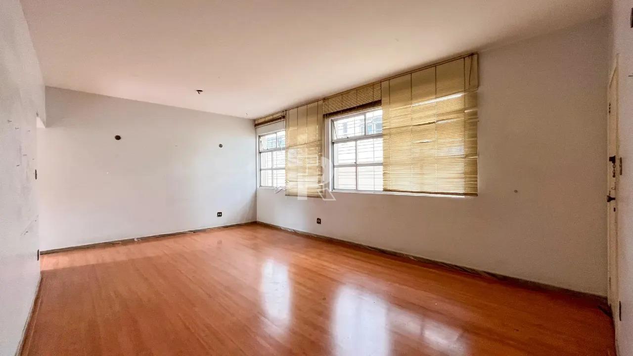 Apartamento à venda no Santo Agostinho: 
