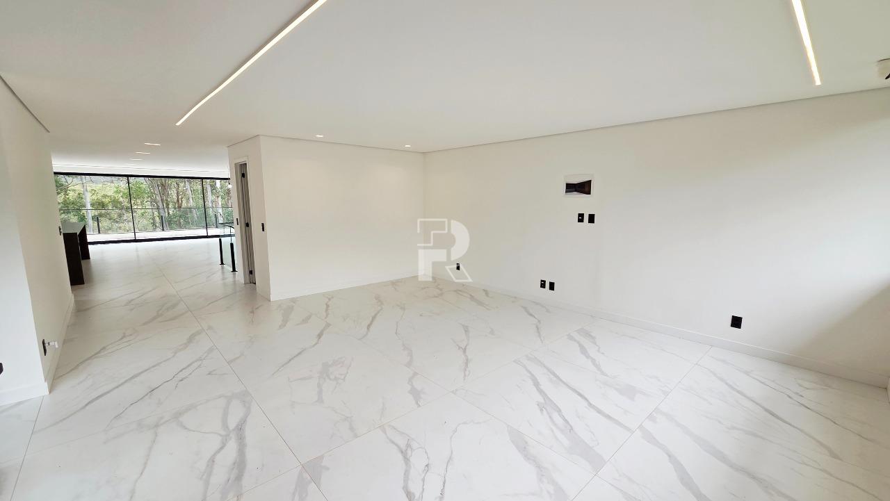 Casa de condomínio à venda no Alphaville Lagoa dos Ingleses: 