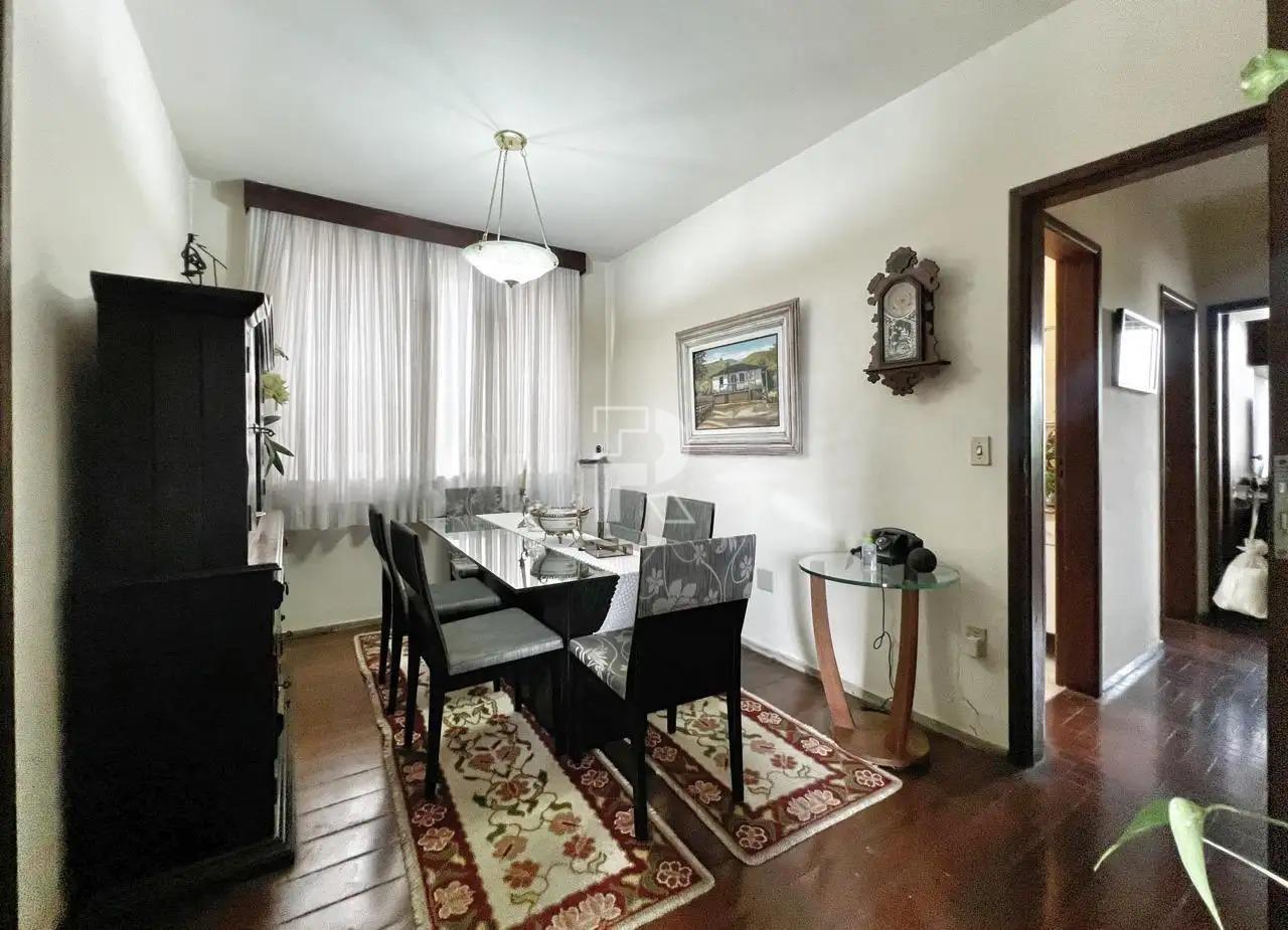 Apartamento à venda no Prado: 