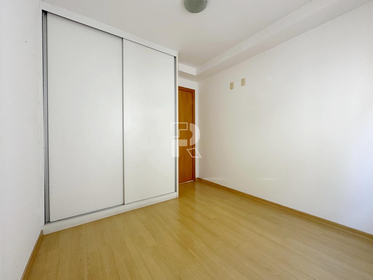 Apartamento à venda no Prado: 