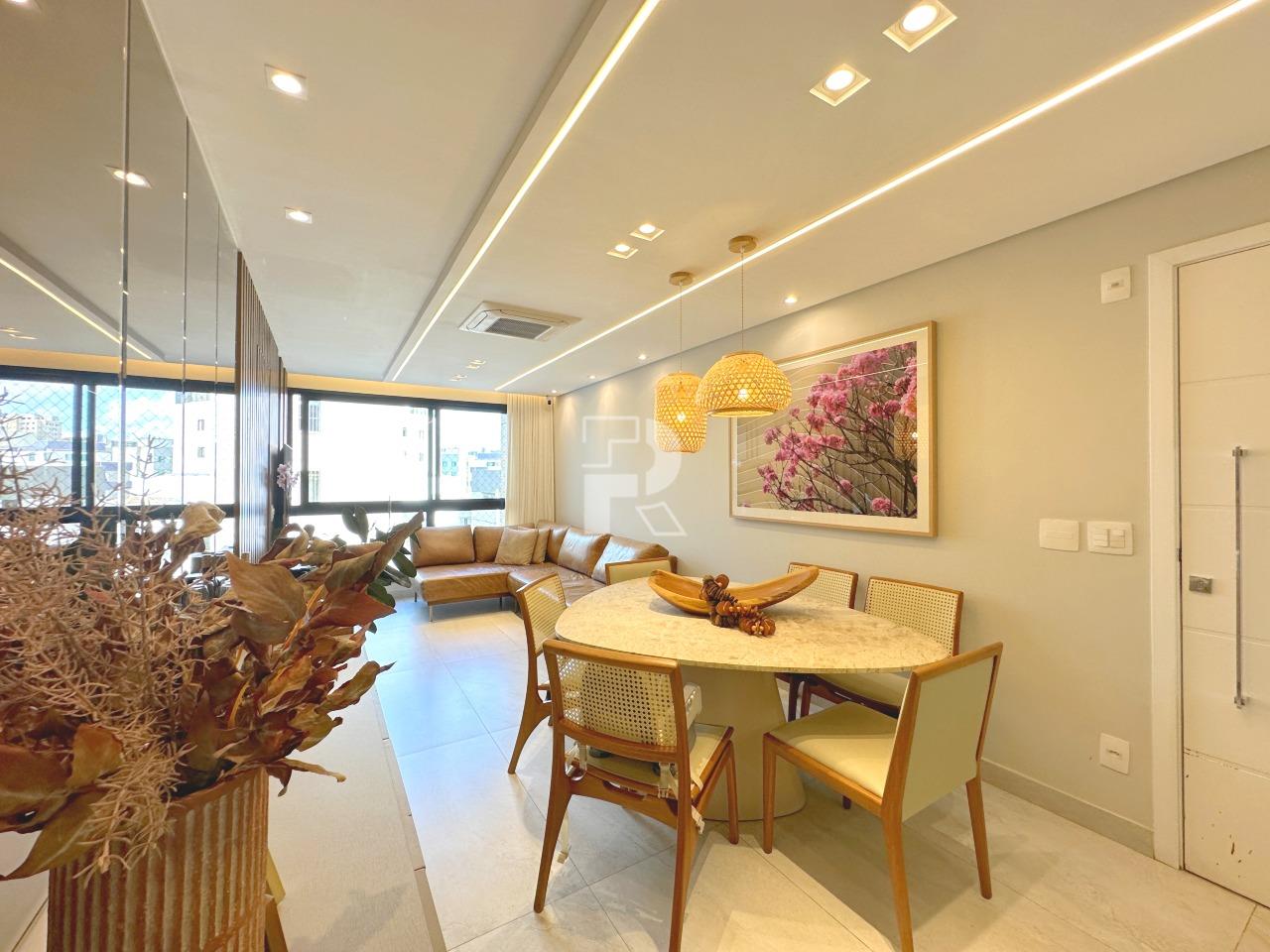 Apartamento à venda no Prado: 