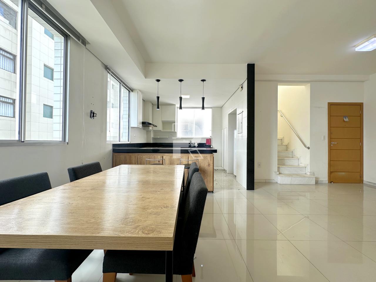 Cobertura à venda no Prado: 